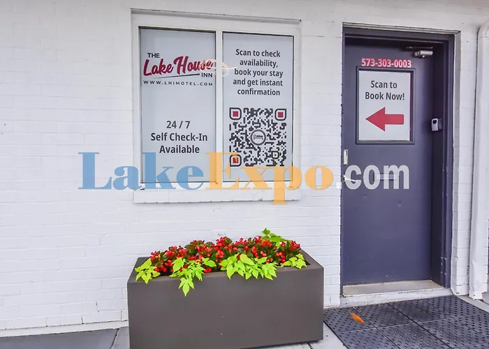 The Lake House Inn