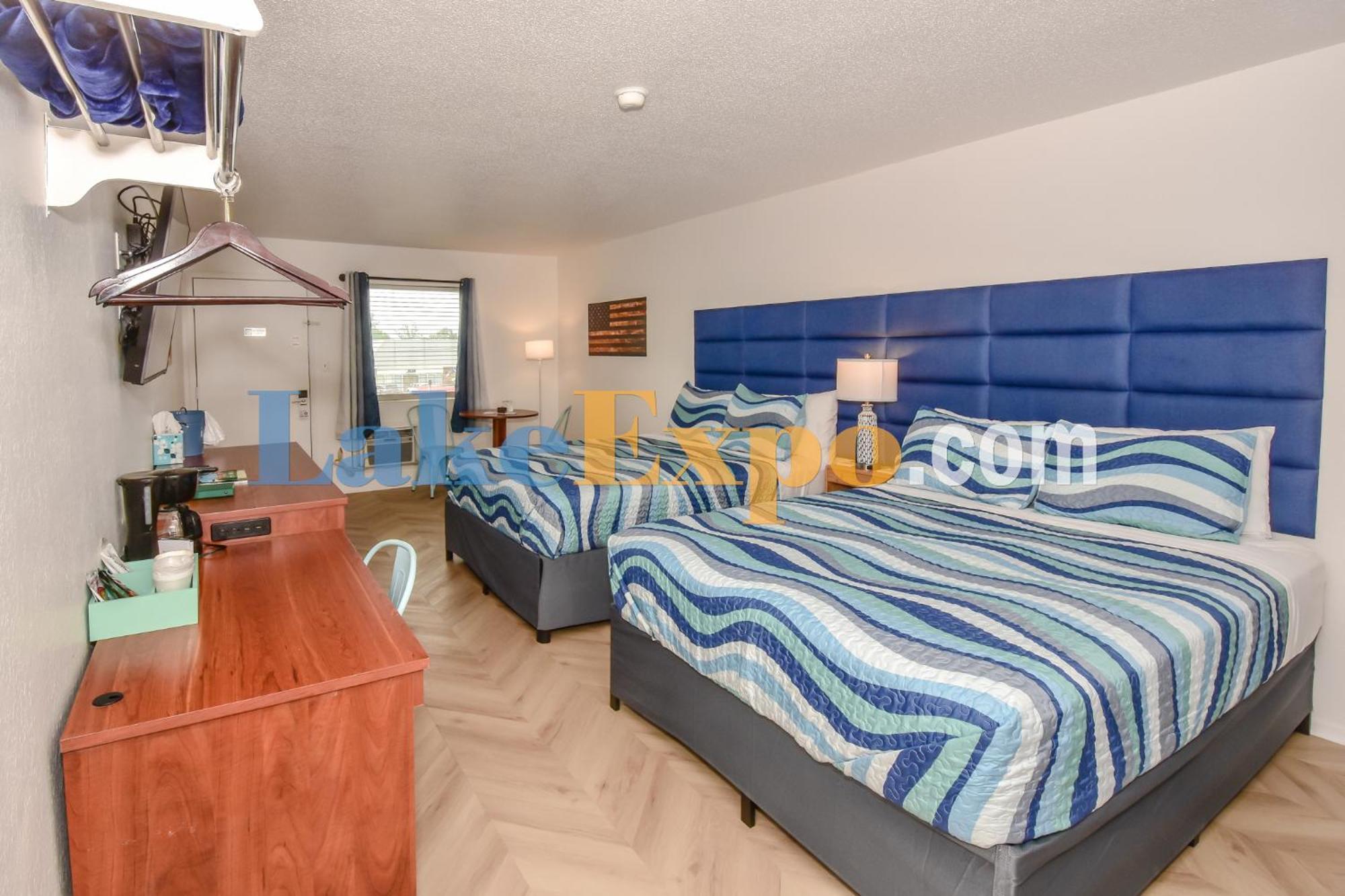 The Lake House Motel 2*