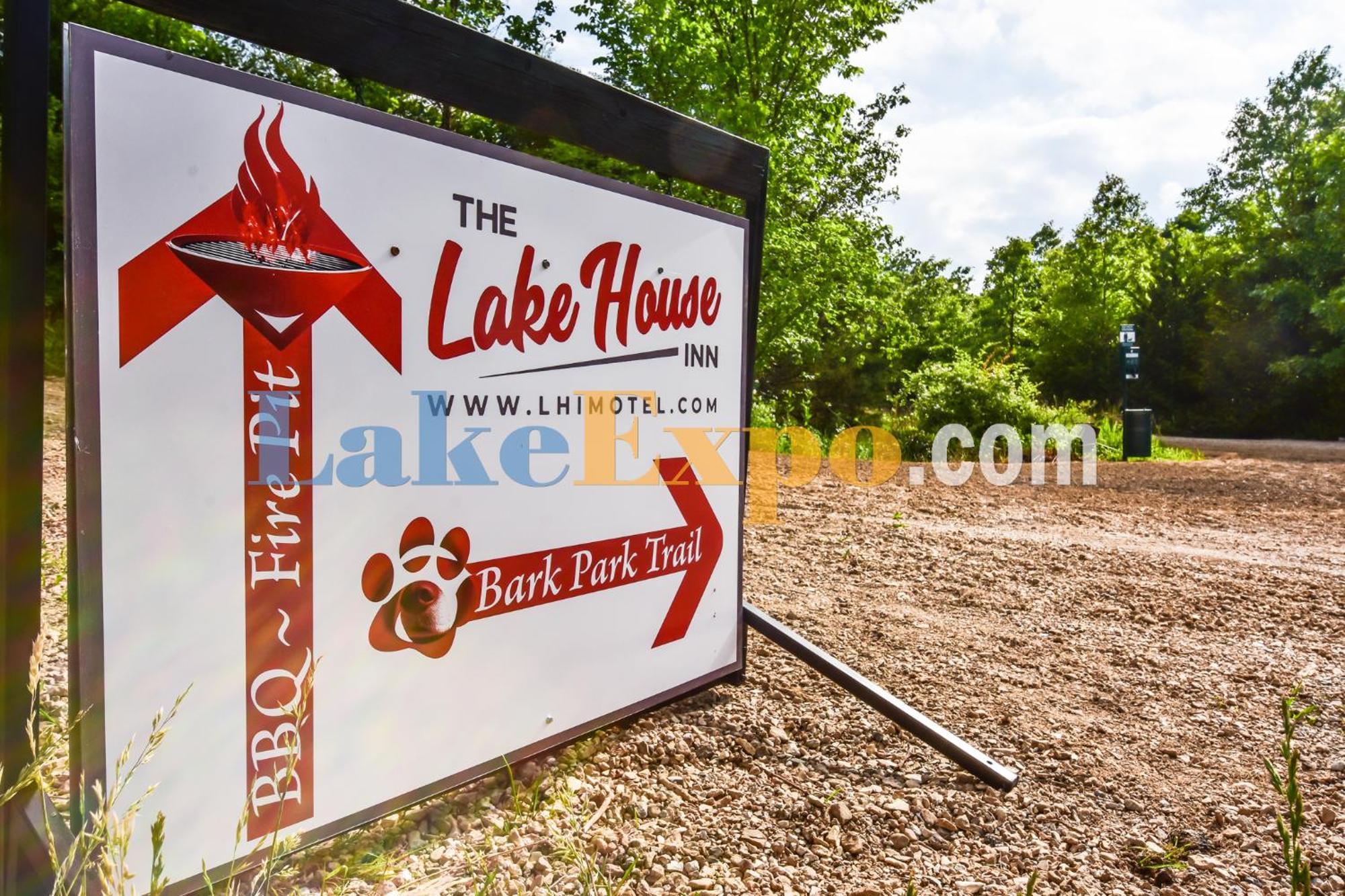 Motel The Lake House 2*